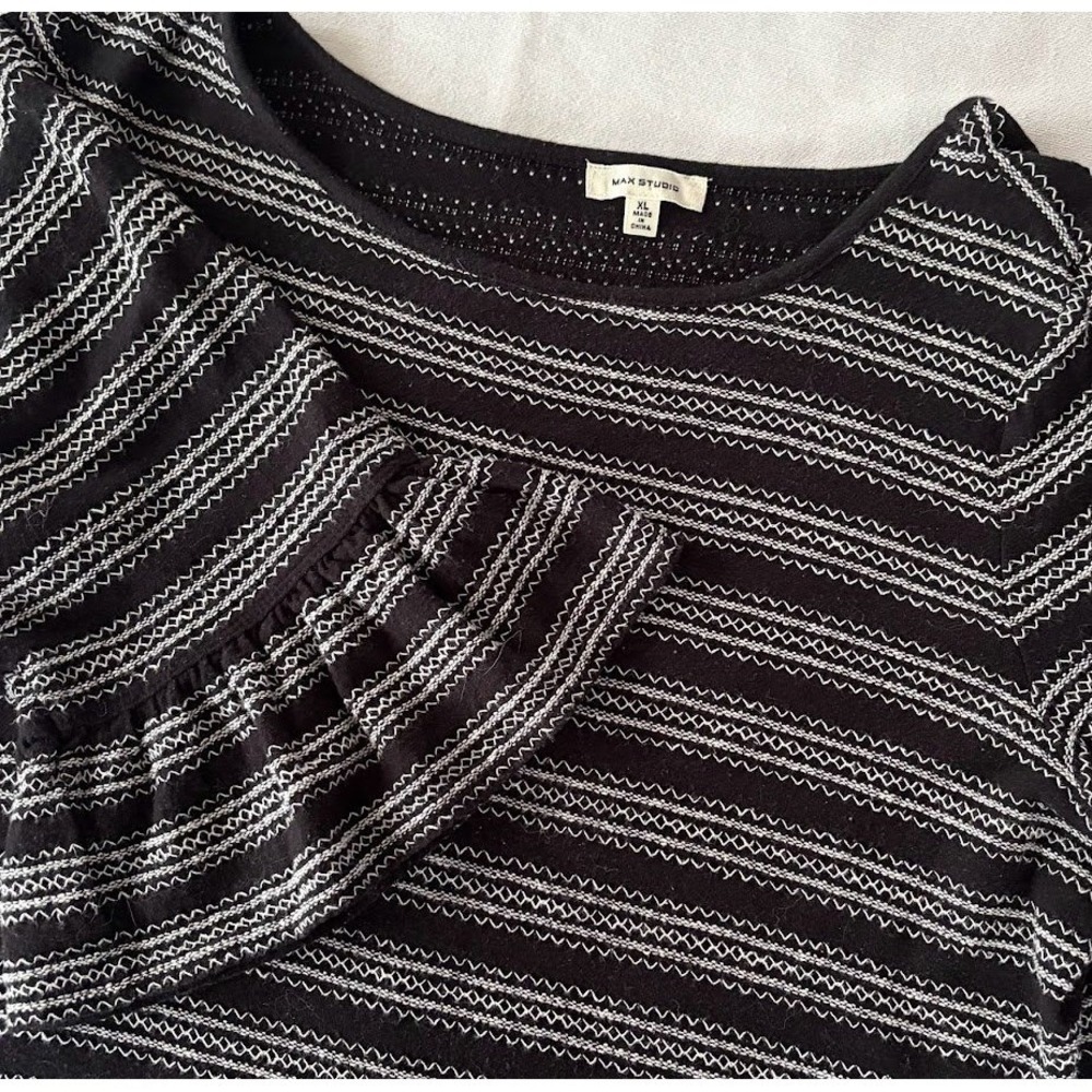 MAX STUDIO Black White Striped Bell Sleeve Blouse Top‎ XL Embroidered Ruffle